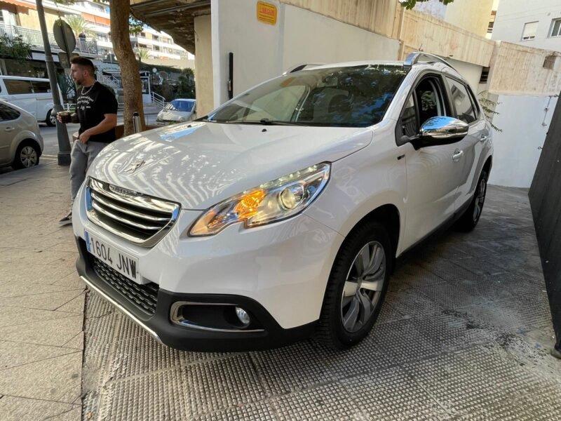PEUGEOT 2008 Style 1.6 BlueHDi 100 5p.