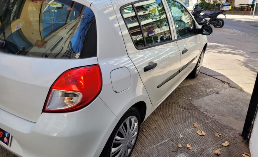 RENAULT Clio 1.2