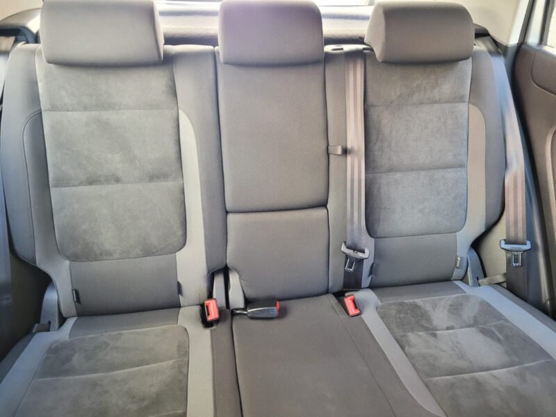 VOLKSWAGEN Golf Plus 1.6 TDI 105cv DPF Sport 5p.