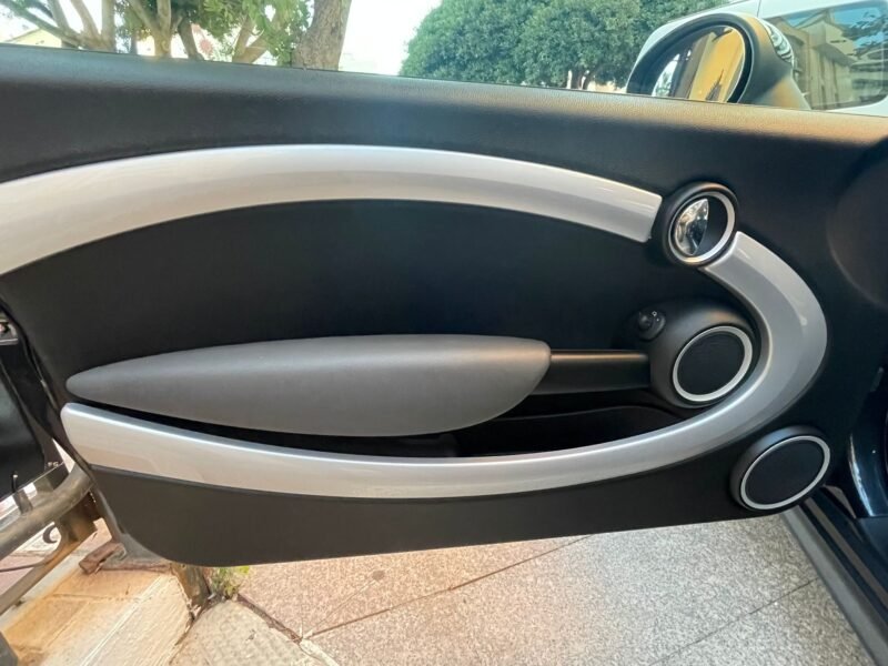 MINI Cooper One 1.6 R56 3p.