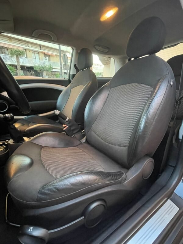 MINI Cooper One 1.6 R56 3p.