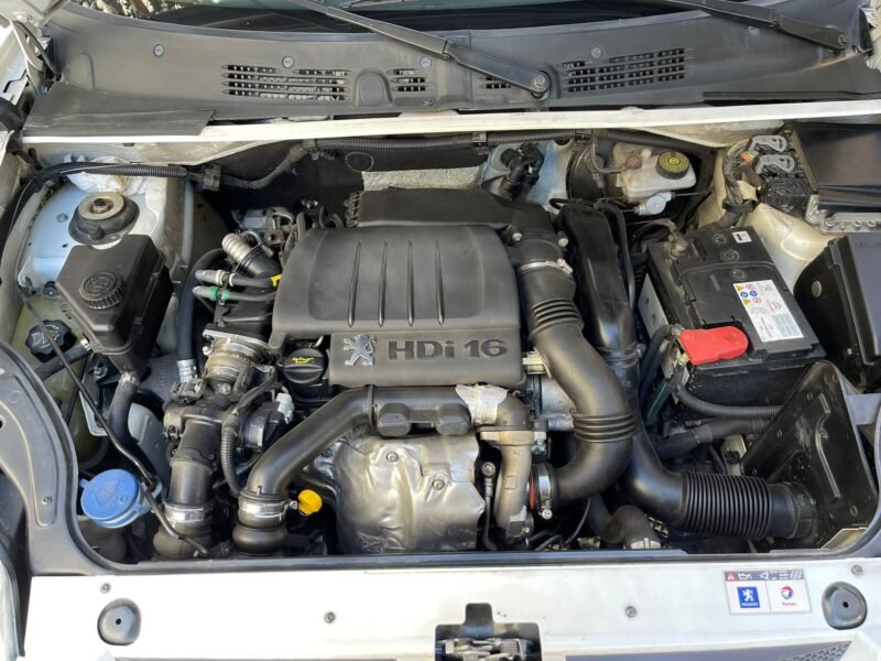 PEUGEOT Partner Totem 1.6 HDi