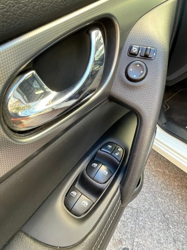 NISSAN QASHQAI DIGT E6D NCONNECTA 5p.