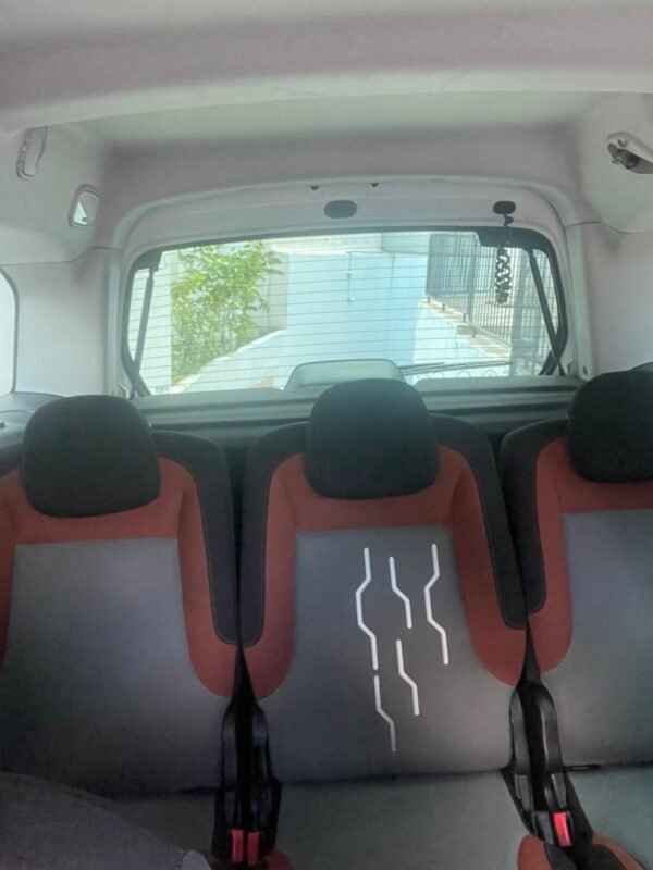 PEUGEOT Partner TEPEE Style 1.6 BlueHDi 100 5p.