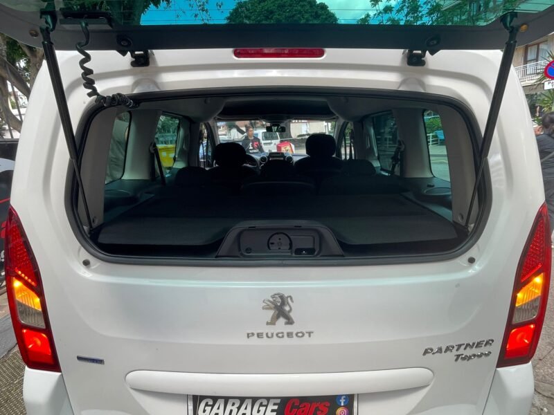 PEUGEOT Partner TEPEE Style 1.6 BlueHDi 100 5p.