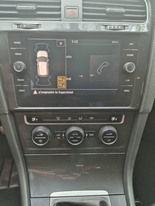 VOLKSWAGEN Golf ADVANCE 1.6 TDI