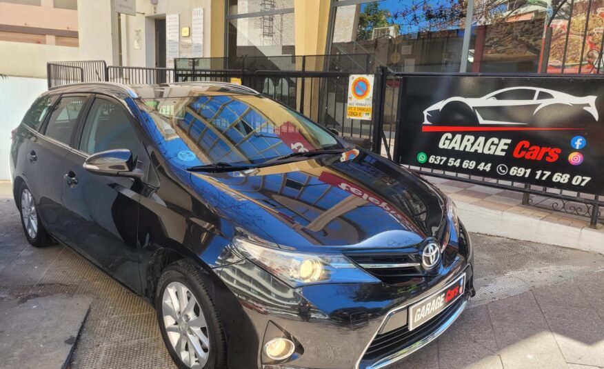 TOYOTA AURIS TOURING SPORT ACTIVE