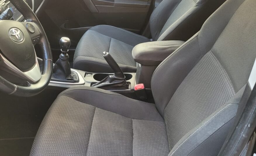 TOYOTA AURIS TOURING SPORT ACTIVE