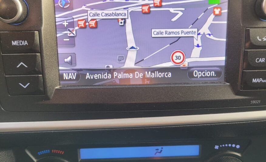 TOYOTA AURIS TOURING SPORT ACTIVE