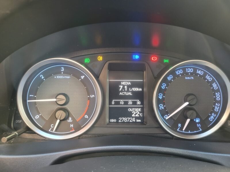 TOYOTA AURIS TOURING SPORT ACTIVE