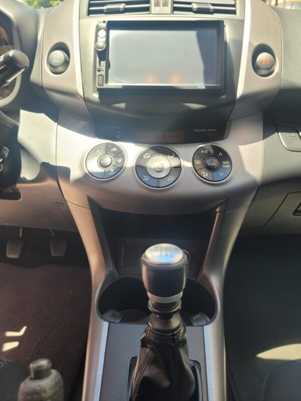 TOYOTA RAV4 2,2 D EXECUTIVE