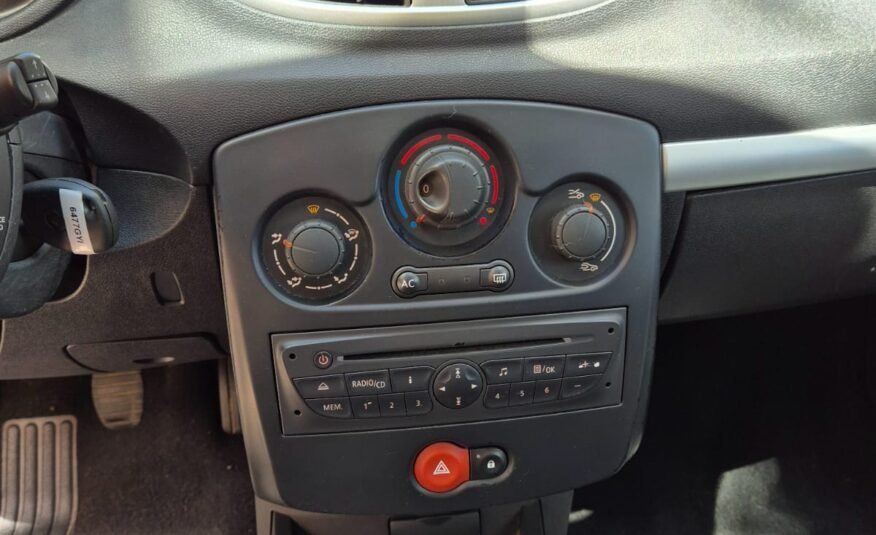 RENAULT Clio 1.2
