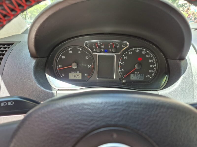 VOLKSWAGEN POLO 1.4 75 cv