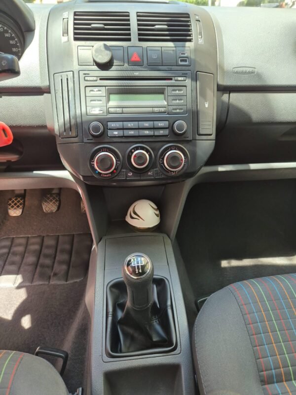VOLKSWAGEN POLO 1.4 75 cv