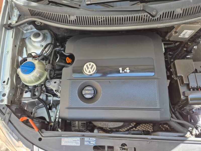 VOLKSWAGEN POLO 1.4 75 cv