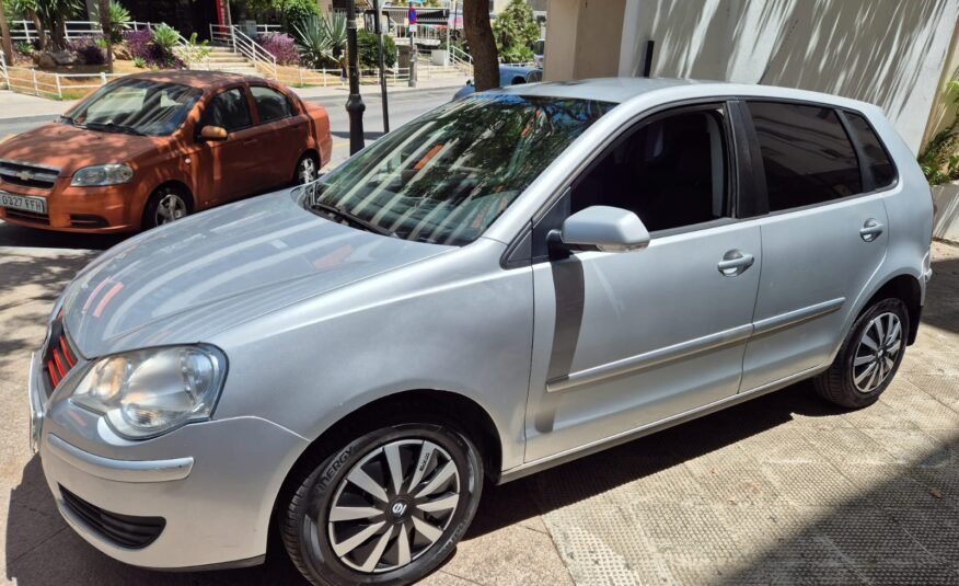 VOLKSWAGEN POLO 1.4 75 cv