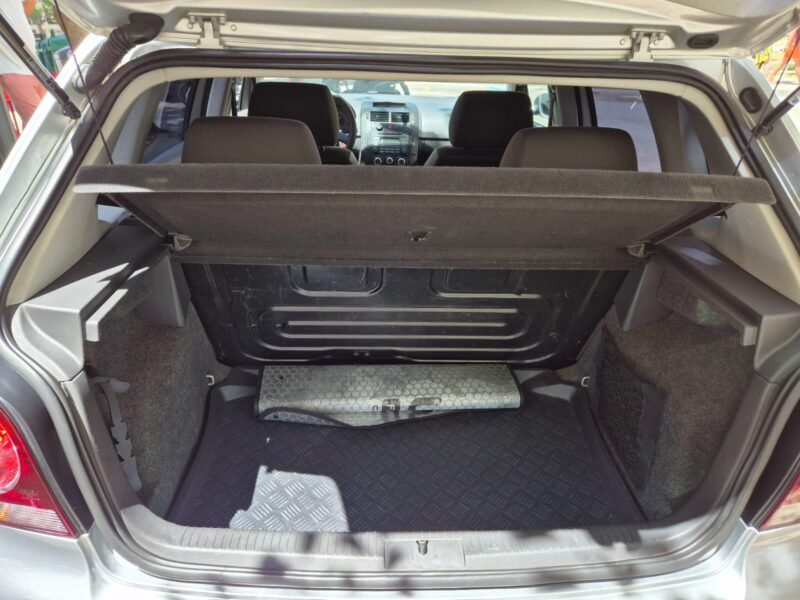 VOLKSWAGEN POLO 1.4 75 cv