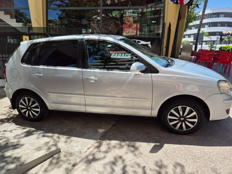 VOLKSWAGEN POLO 1.4 75 cv