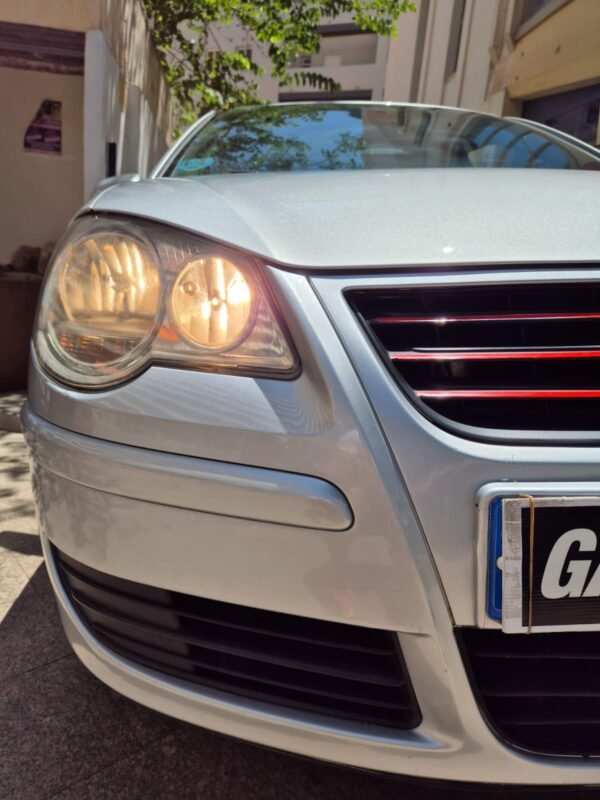 VOLKSWAGEN POLO 1.4 75 cv