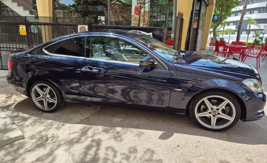 MERCEDES-BENZ C 220 CDI BE 7 G PLUS COUPE