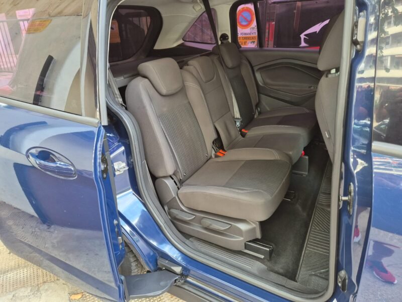 FORD Grand Cmax TREND