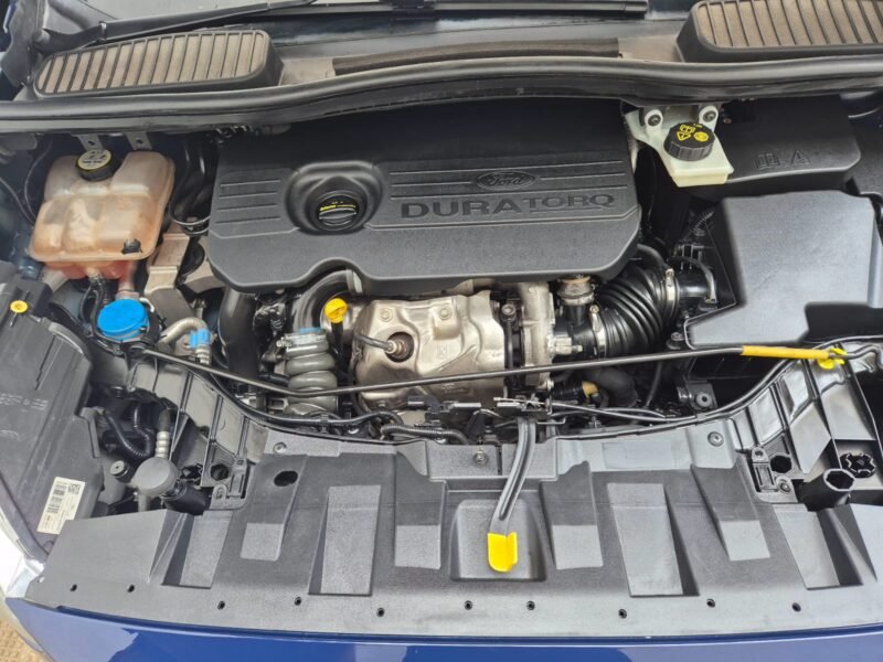 FORD Grand Cmax TREND