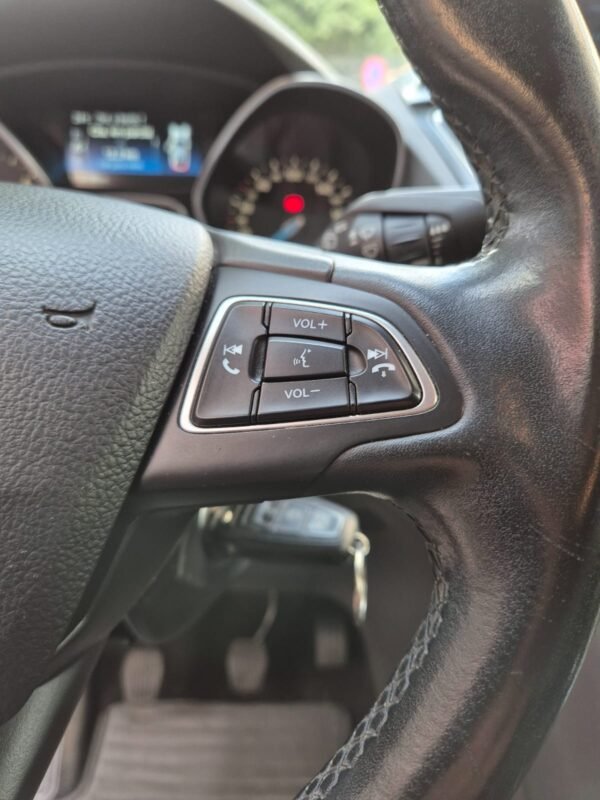 FORD Grand Cmax TREND