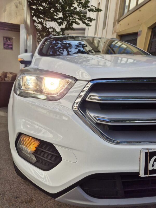 FORD Kuga trend 4×4