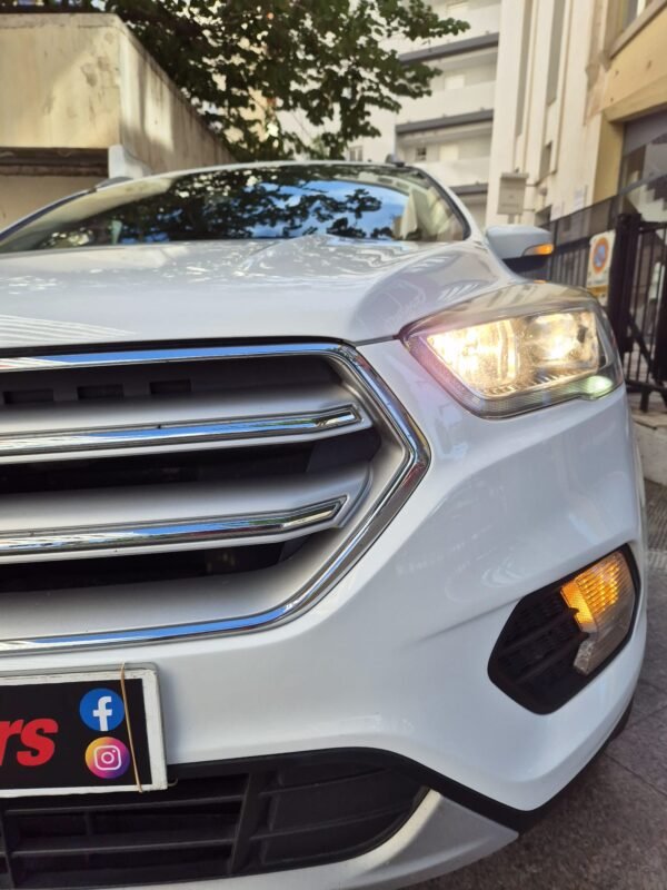 FORD Kuga trend 4×4
