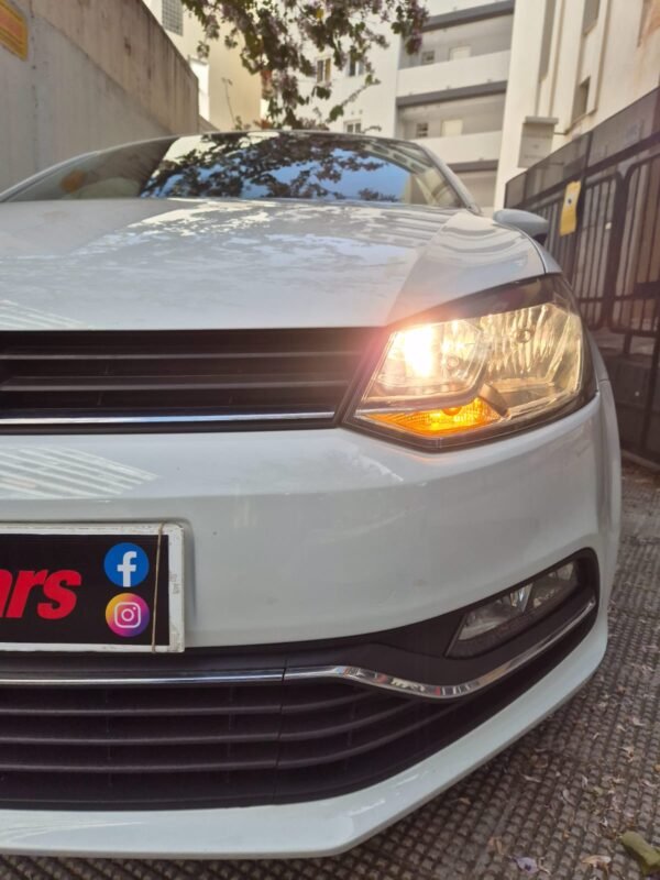 VOLKSWAGEN POLO Advance 1.2 tsi