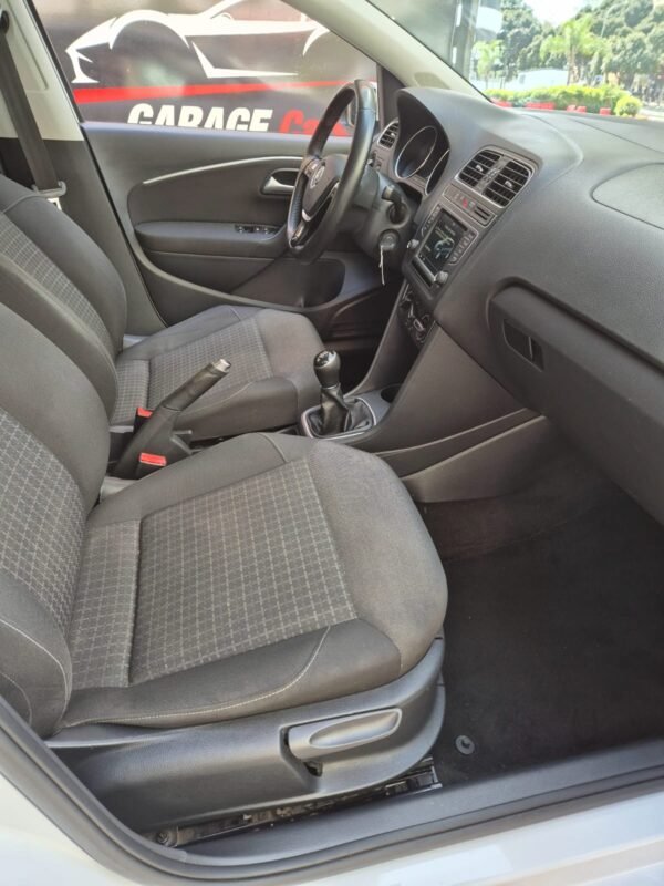 VOLKSWAGEN POLO Advance 1.2 tsi