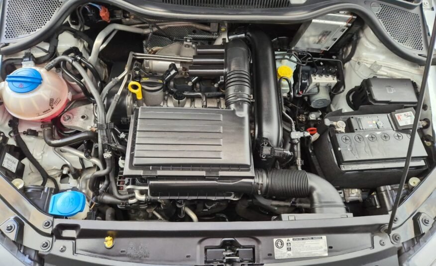 VOLKSWAGEN POLO Advance 1.2 tsi