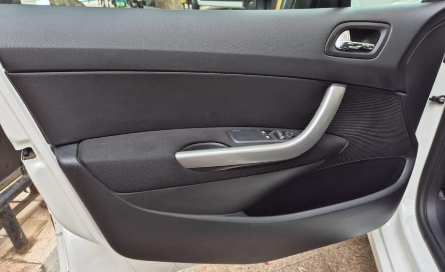 PEUGEOT 308 Acces 1.4