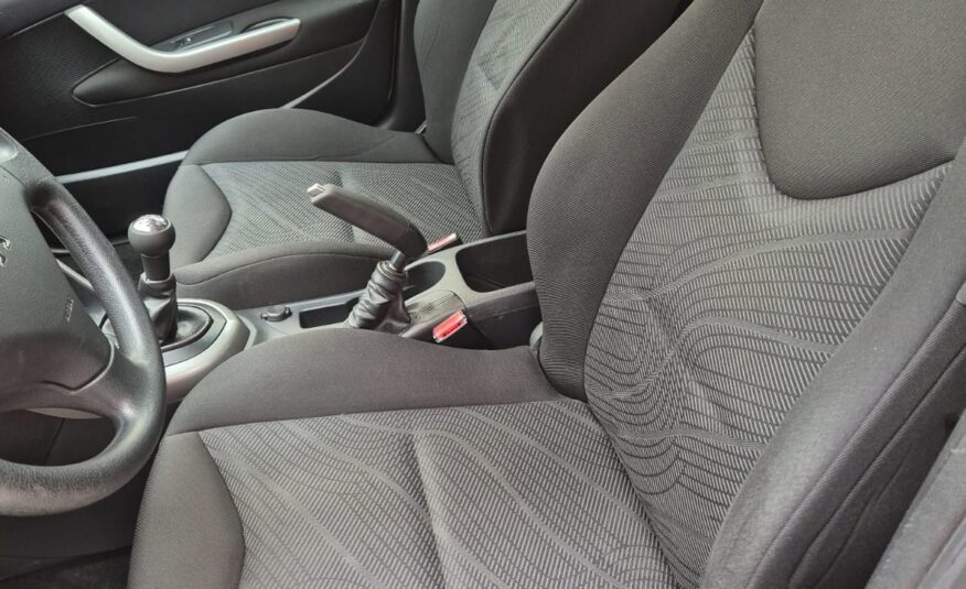 PEUGEOT 308 Acces 1.4