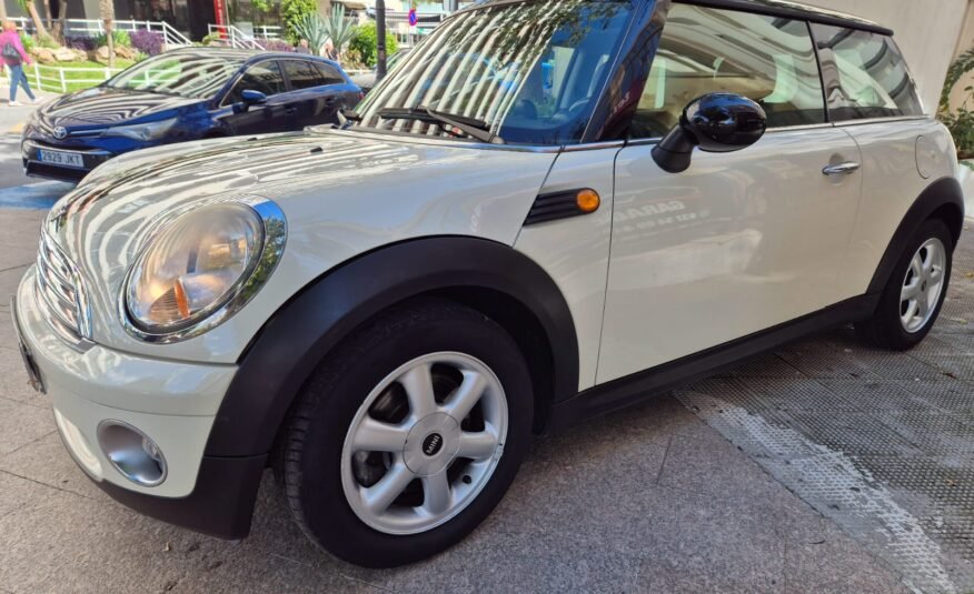 MINI Cooper One