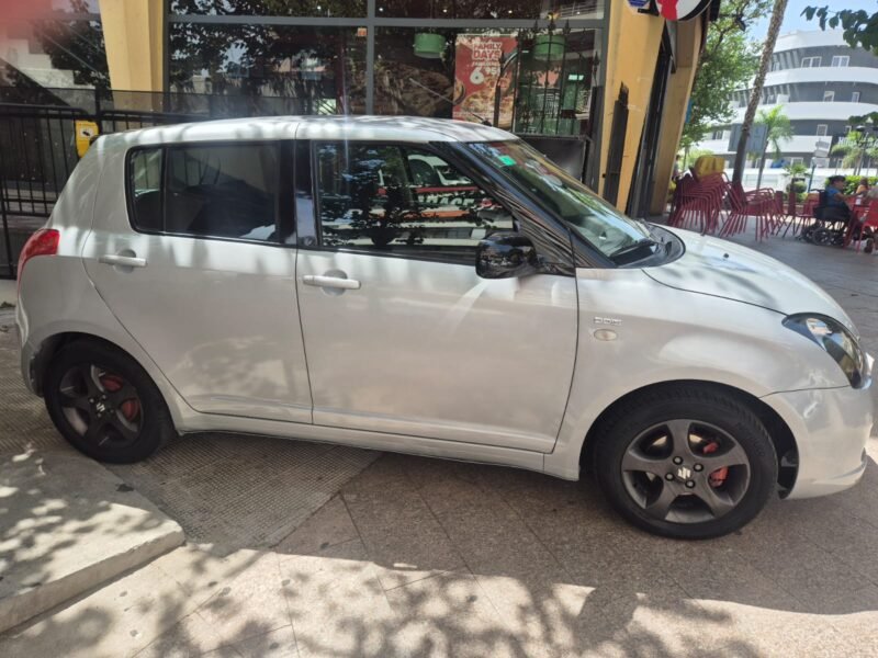SUZUKI SWIFT 1.3 DDSI GLX