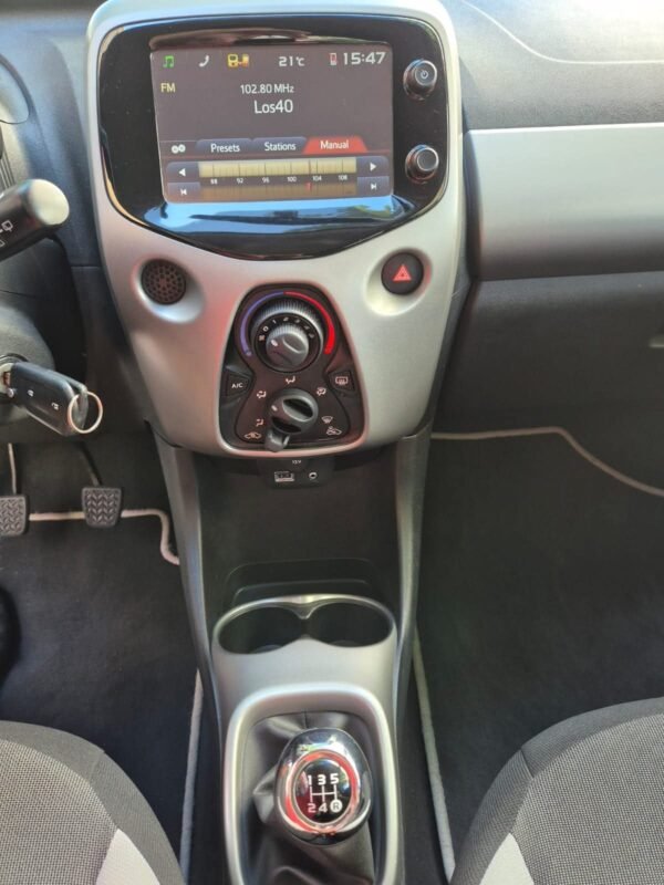 TOYOTA Aygo Xplay
