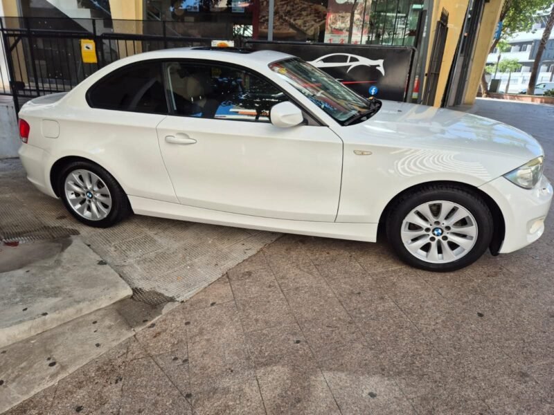 BMW SERIE 1 Coupe 118 d