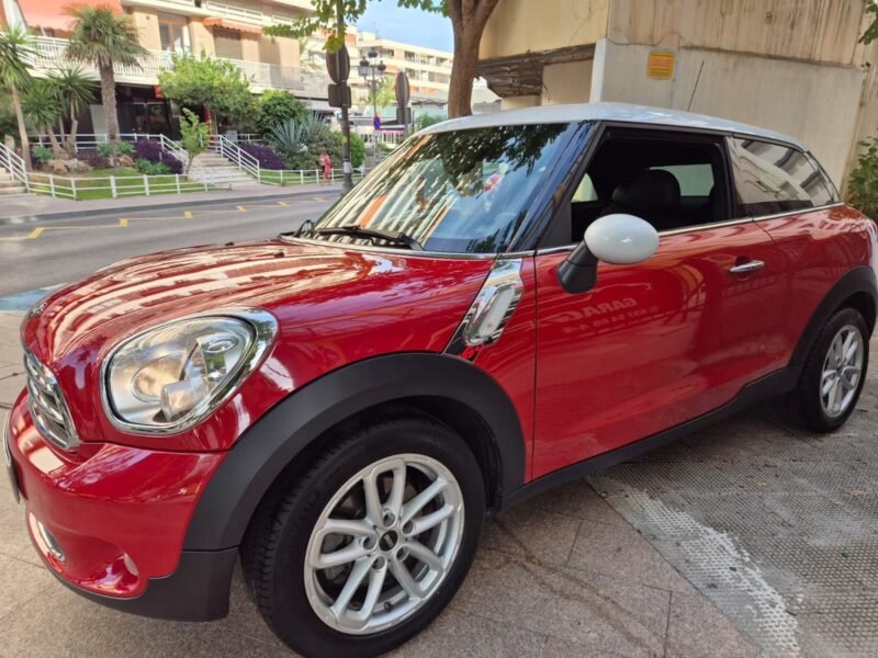 MINI Cooper Paceman