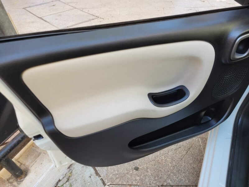 FIAT Panda 1.2 Lounge 5p.