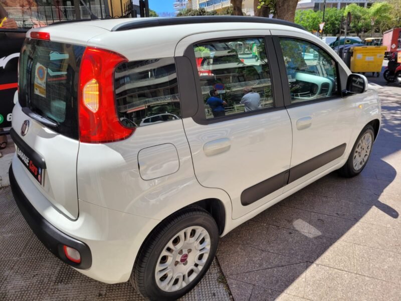 FIAT Panda 1.2 Lounge 5p.