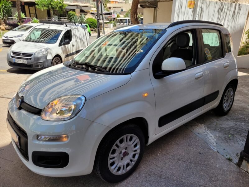 FIAT Panda 1.2 Lounge 5p.