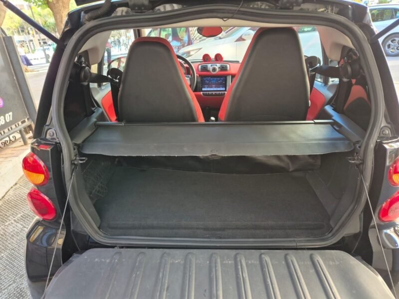 SMART Fortwo Coupe Black tie