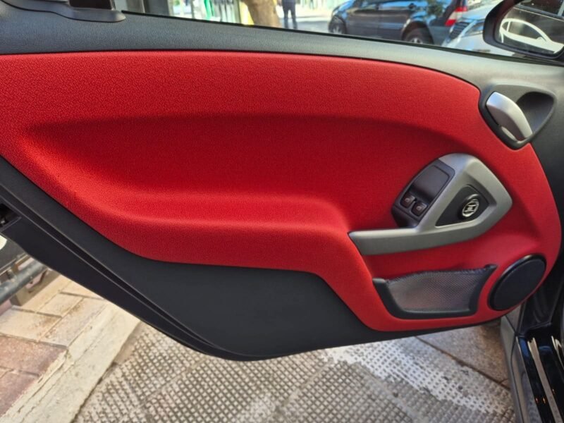 SMART Fortwo Coupe Black tie