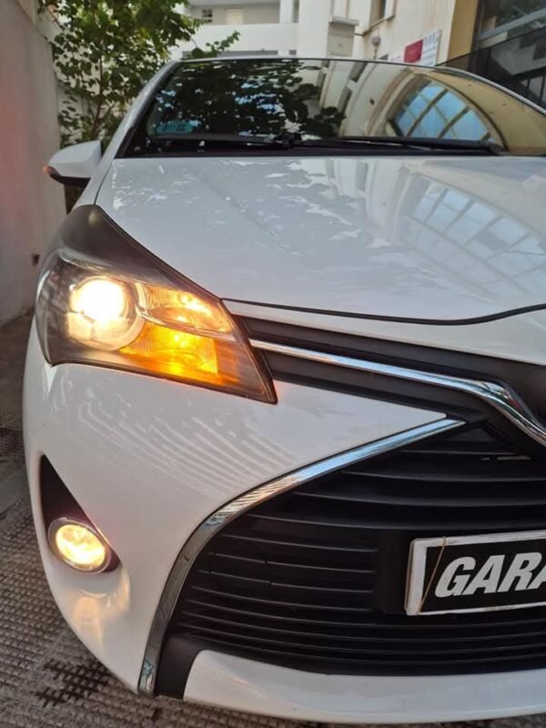 TOYOTA YARIS 1.3 Active
