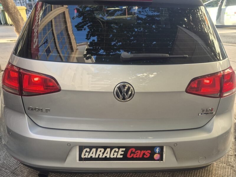 VOLKSWAGEN Golf VII ADVANCE 1.6 TDI