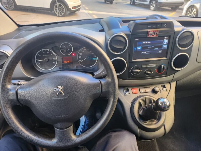 PEUGEOT Partner Tepee Style 1.6 hdi