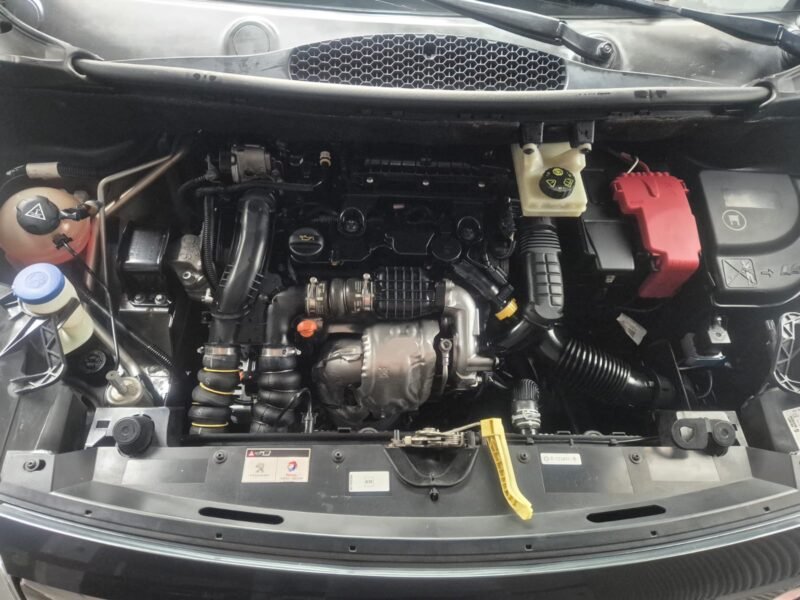 PEUGEOT Partner Tepee Style 1.6 hdi