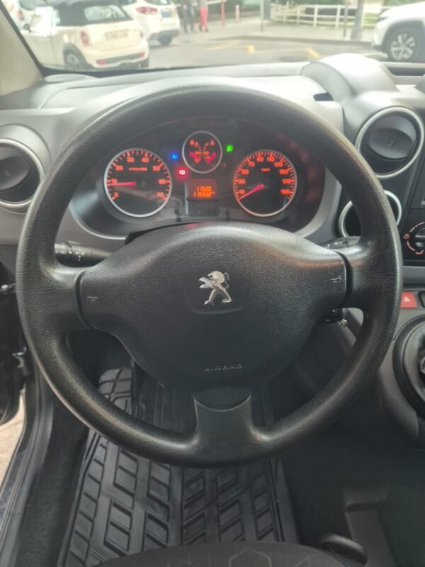 PEUGEOT Partner Tepee Style 1.6 hdi