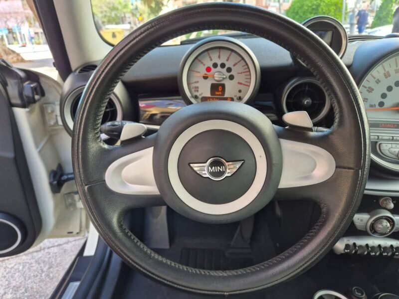 MINI Cooper One 1.6